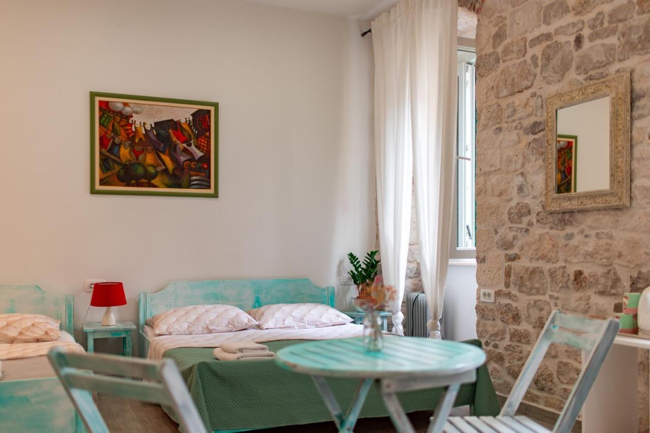 Rooms And Apartments Djanovic Split Luaran gambar